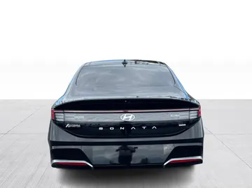 2024 Hyundai Sonata - image 13