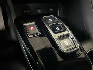 2022 Hyundai Sonata - image 34