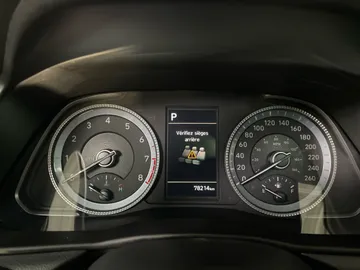2022 Hyundai Sonata - image 32