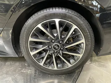 2022 Hyundai Sonata - image 7