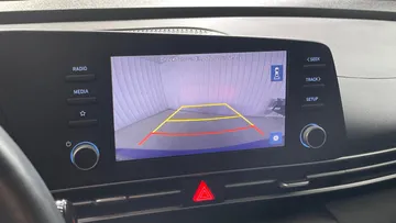 2023 Hyundai Elantra - image 19