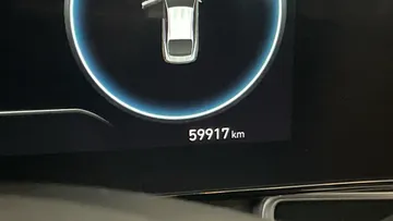 2023 Hyundai Elantra - image 16