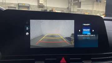 2023 Hyundai Elantra - image 22