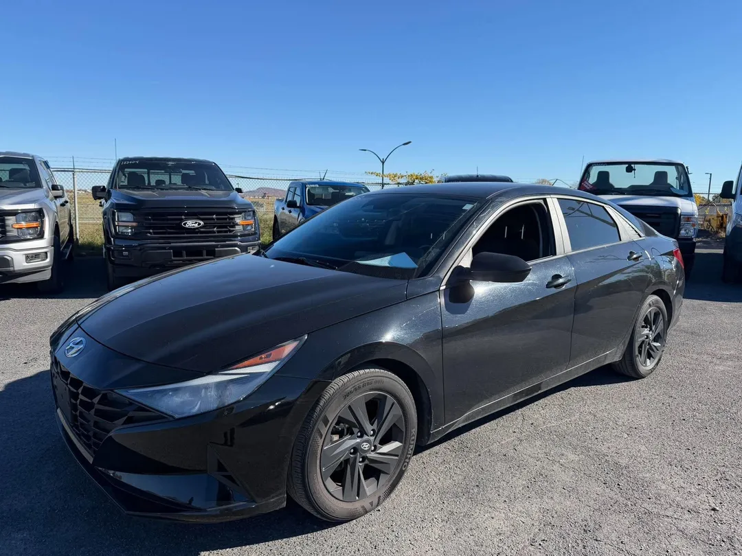 Hyundai Elantra 2023 à vendre - photo 3
