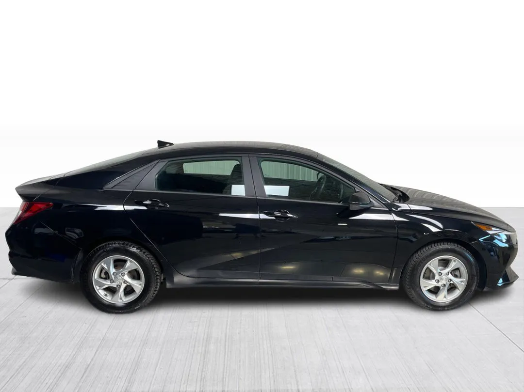 Hyundai Elantra 2023 à vendre - photo 2
