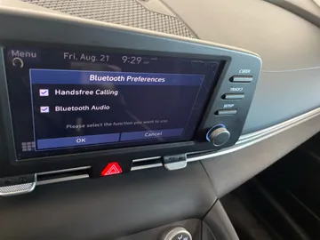 2023 Hyundai Elantra - image 22