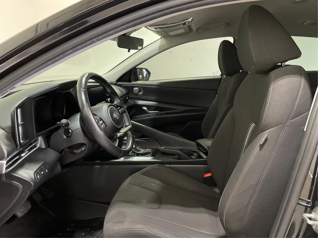 Hyundai Elantra 2023 à vendre - photo 3