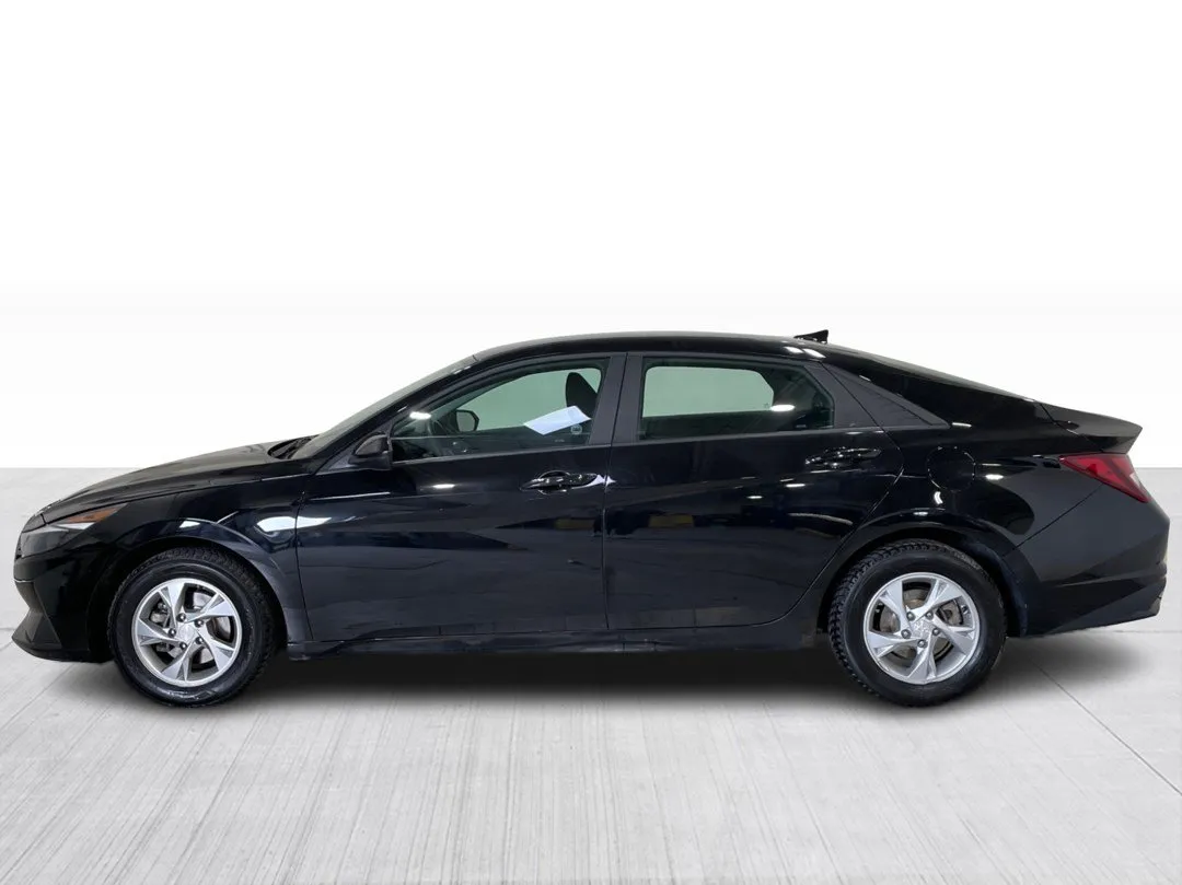 2022 Hyundai Elantra Essential, photo 9