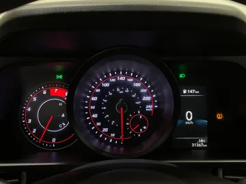 2022 Hyundai Elantra - image 16