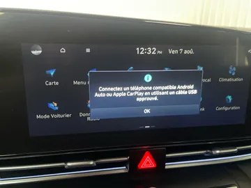 2023 Hyundai Elantra - image 8