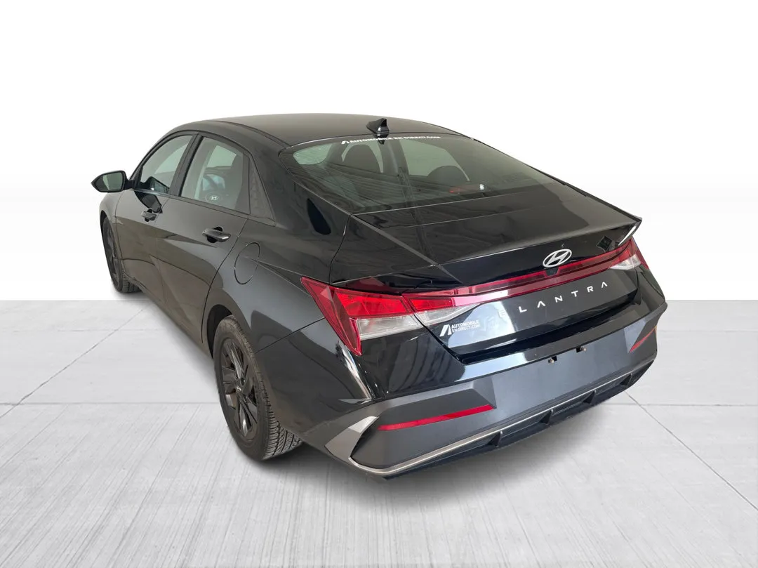 Hyundai Elantra Preferred 2024, photo 9