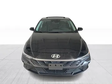 2024 Hyundai Elantra - image 7