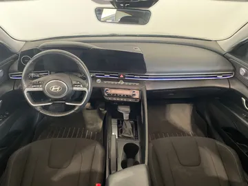 2024 Hyundai Elantra - image 15