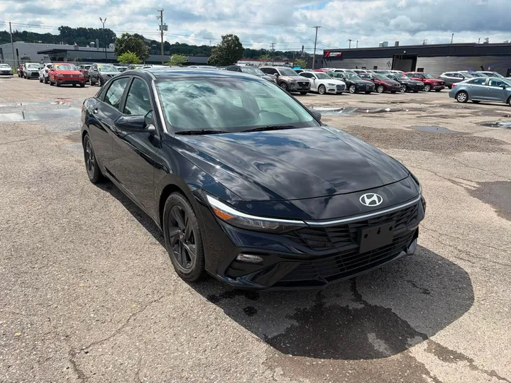 2024 Hyundai Elantra