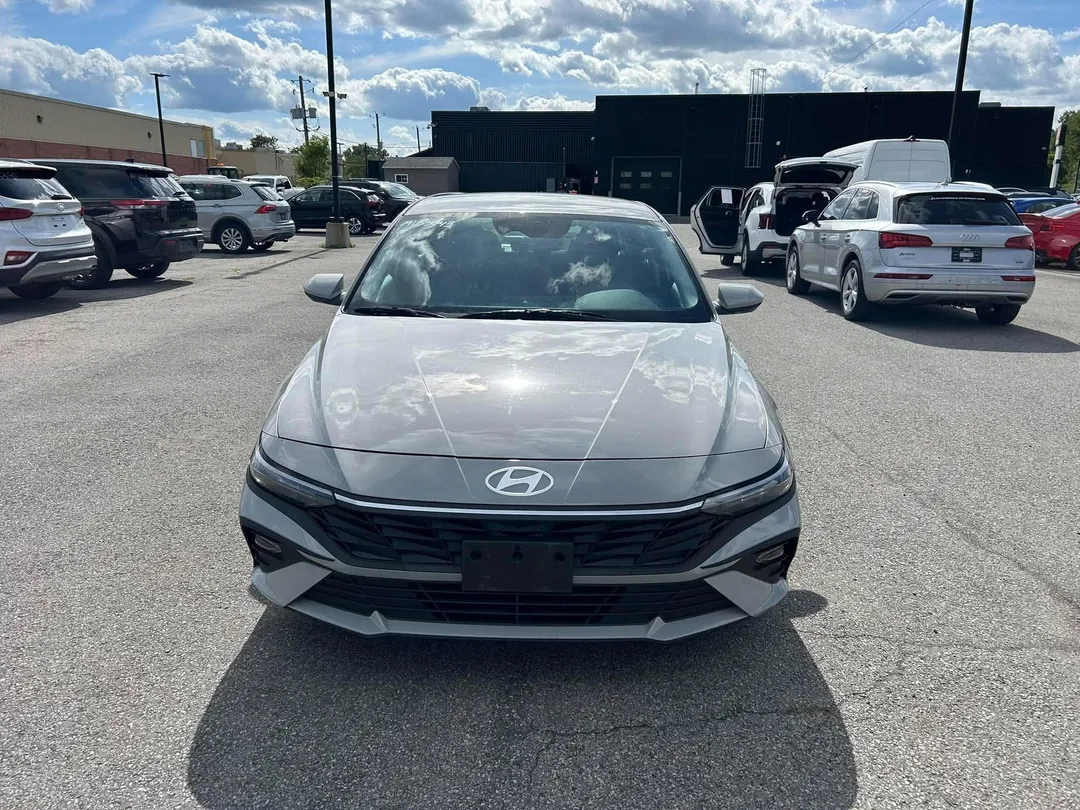 Hyundai Elantra 2025 à vendre - photo 2