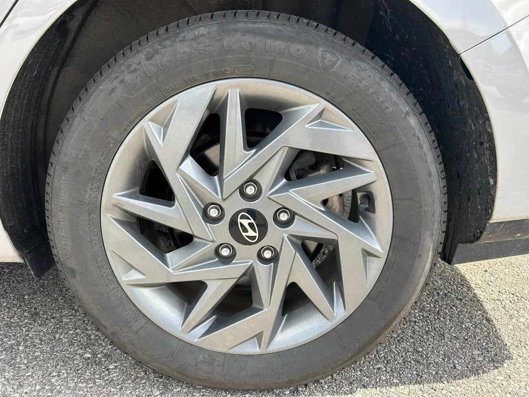 2025 Hyundai Elantra Preferred, photo 6