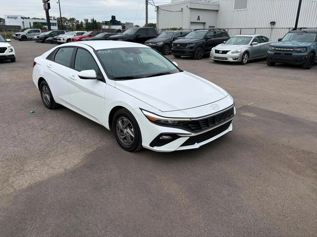 Hyundai Elantra 2025 à vendre - photo 1