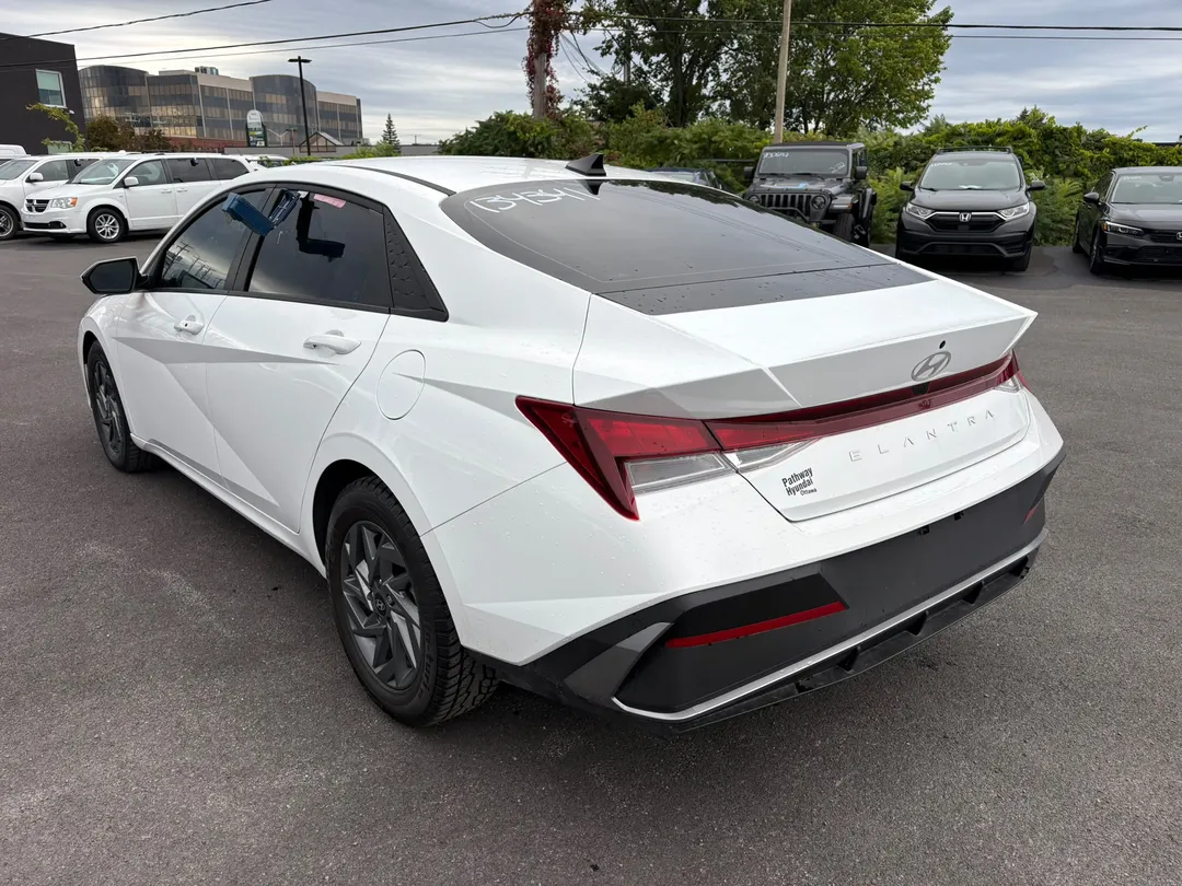 2025 Hyundai Elantra Preferred, photo 6