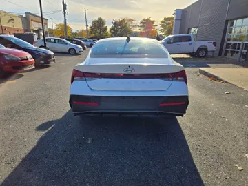 2026 Hyundai Elantra - image 4