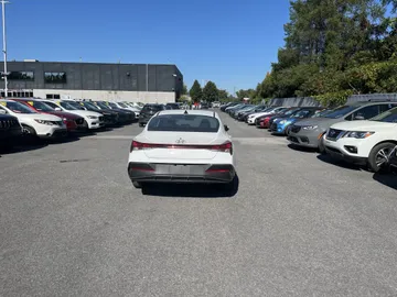 2026 Hyundai Elantra - image 6
