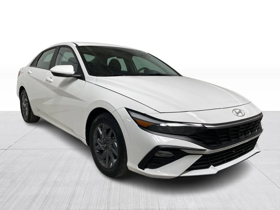 2024 Hyundai Elantra — photo 2