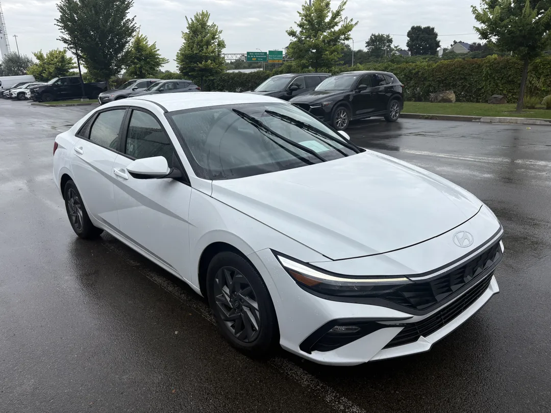 Hyundai Elantra 2025 à vendre - photo 1