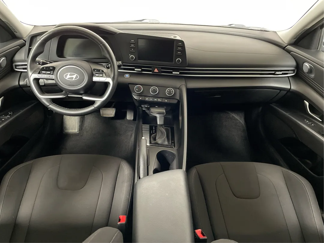 2025 Hyundai Elantra for sale - photo 4