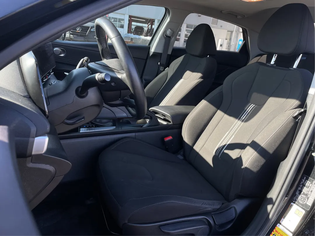 Hyundai Elantra 2025 à vendre - photo 3