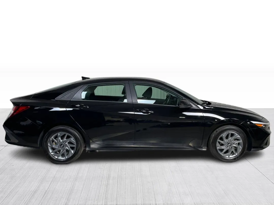 2026 Hyundai Elantra for sale - photo 2