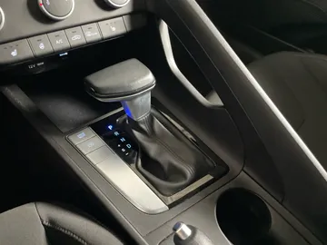 2026 Hyundai Elantra - image 26