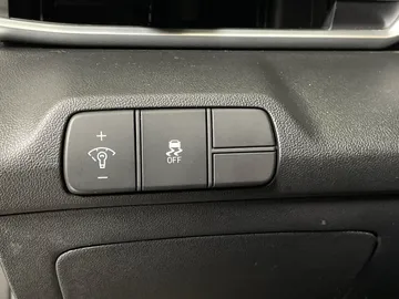 2026 Hyundai Elantra - image 27