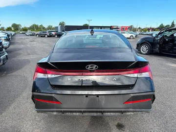 2026 Hyundai Elantra - image 6