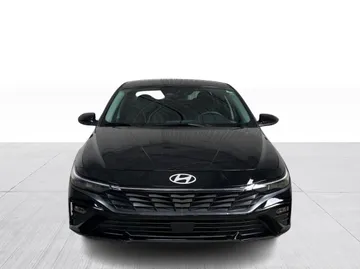 2026 Hyundai Elantra - image 8