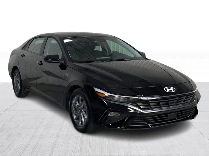 Hyundai Elantra 2026 à vendre - photo 1