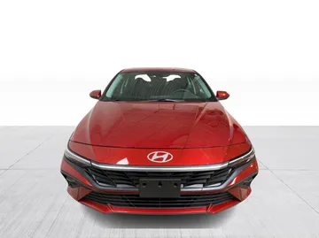 2024 Hyundai Elantra - image 9
