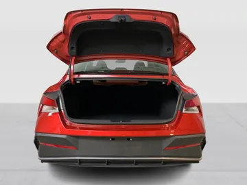2024 Hyundai Elantra - image 14