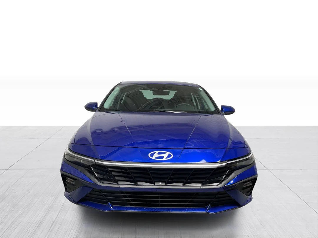 2024 Hyundai Elantra — photo 8