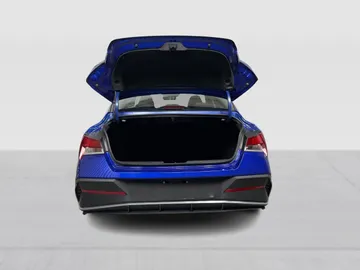2024 Hyundai Elantra - image 14