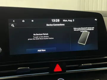 2024 Hyundai Elantra - image 23