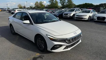 2024 Hyundai Elantra