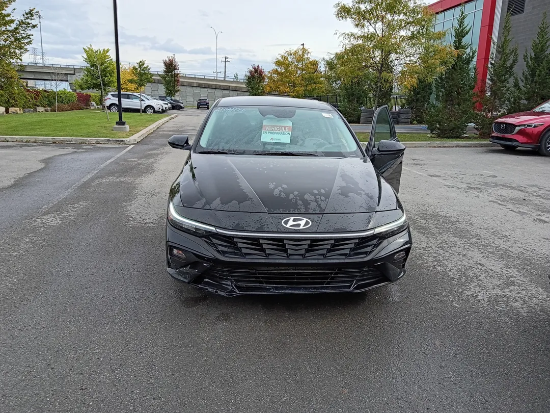 2025 Hyundai Elantra for sale - photo 2