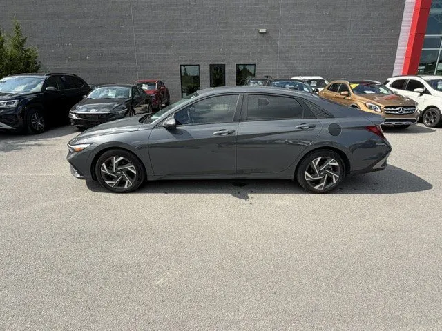 2024 Hyundai Elantra — photo 4