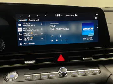 2024 Hyundai Elantra - image 26