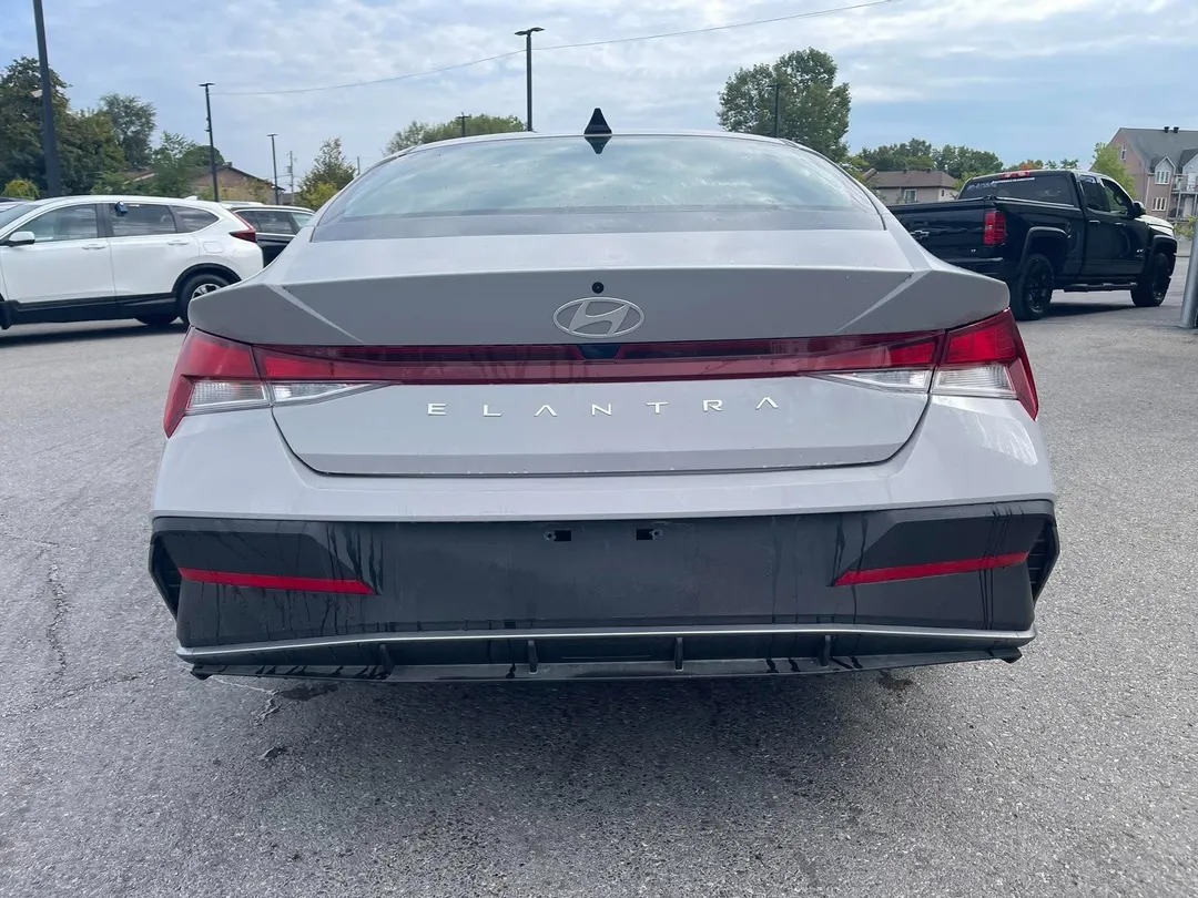 Hyundai Elantra 2024 à vendre - photo 4