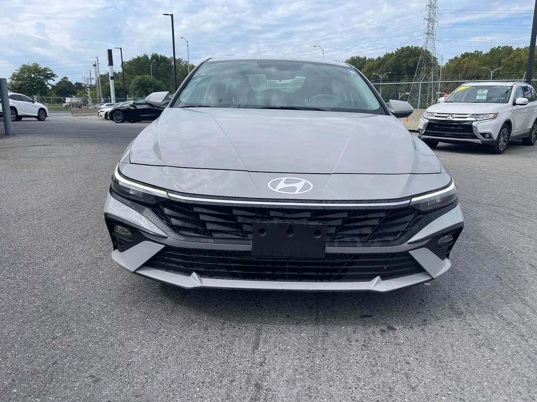 Hyundai Elantra 2024 à vendre - photo 2