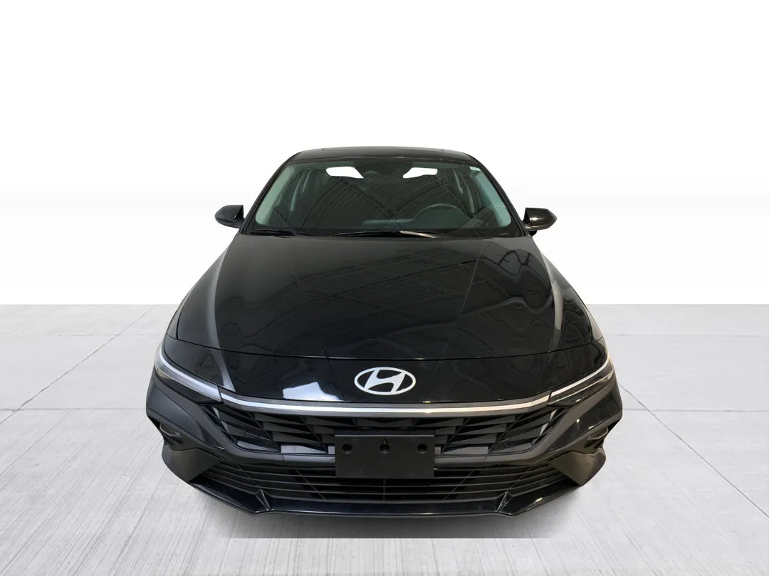 2025 Hyundai Elantra for sale - photo 2