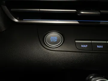 2025 Hyundai Elantra - image 25