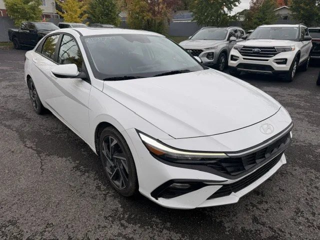 2025 Hyundai Elantra for sale - photo 2