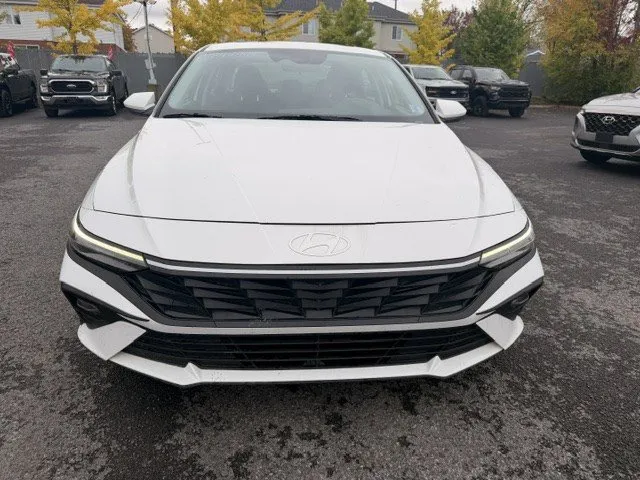 2025 Hyundai Elantra - main image
