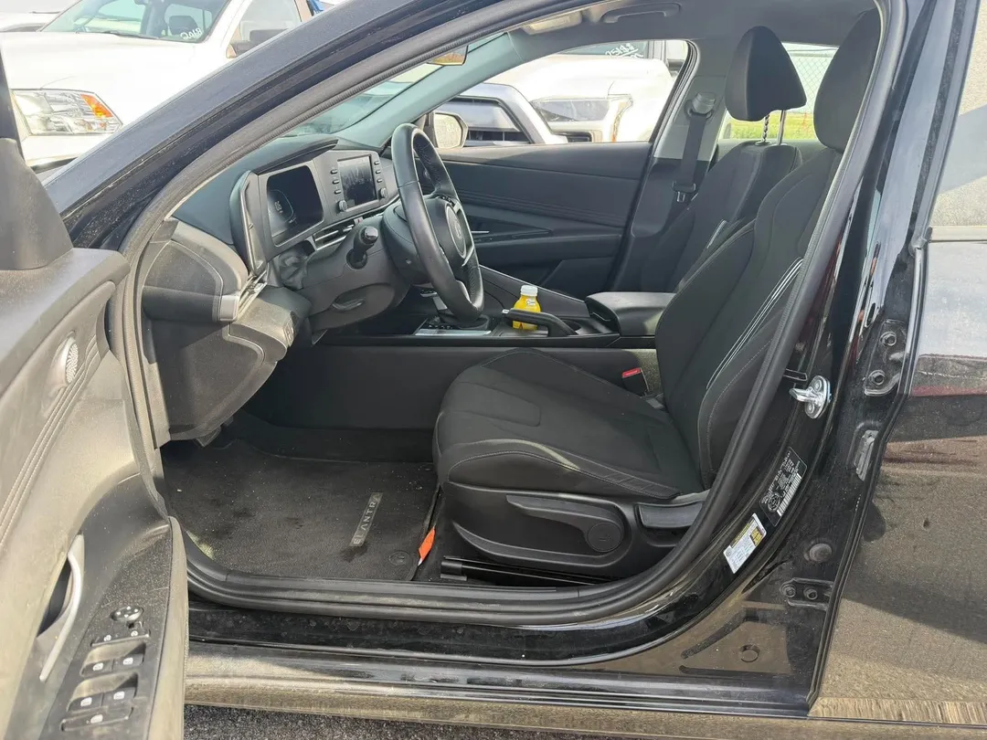 2025 Hyundai Elantra Preferred, photo 7